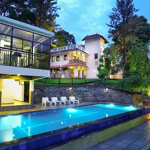 Treetop Feriegård